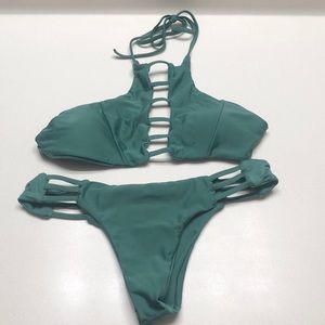 Green bikini set